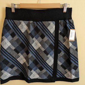 NWT Title 9 / Title Nine Skirt SZ Medium